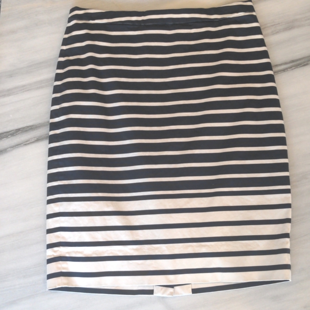 J.Crew navy striped pencil skirt 0p